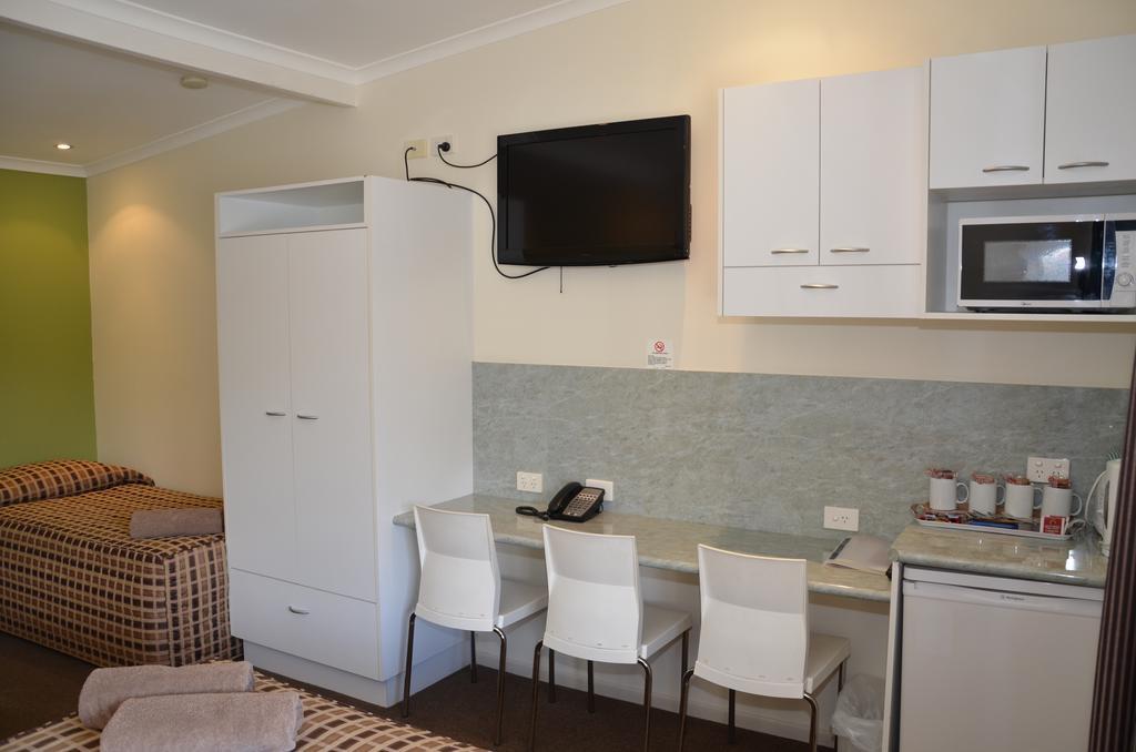 Warwick Motor Inn المظهر الخارجي الصورة