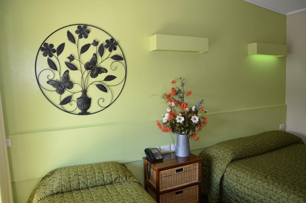 Warwick Motor Inn المظهر الخارجي الصورة